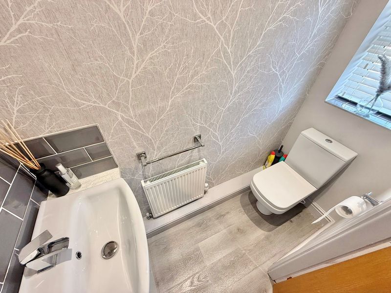 Islay Close Stanney Oaks